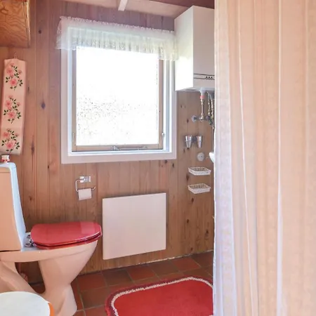 Three-bedroom Holiday In *