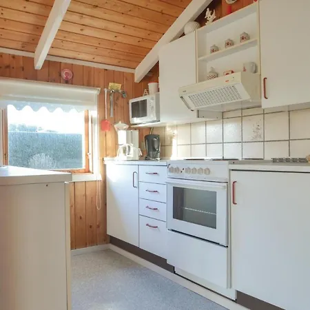 Three-bedroom Holiday In